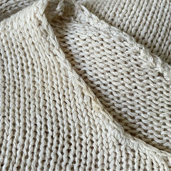 Vince Tan Knit Side Slit Crewneck Sweater - 35935 - Picture 13 of 16